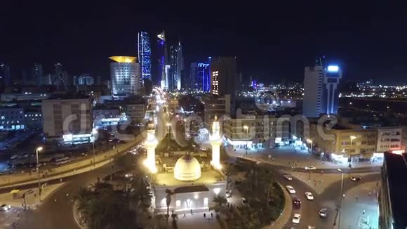 夜晚的科威特天际线科威特一些著名的地方从天而降视频的预览图