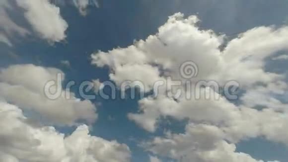 云时间推移视频的预览图