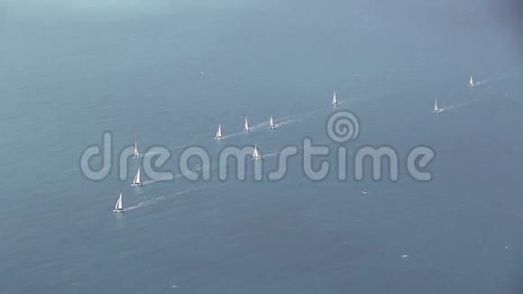 意大利卡利亚里天使湾的帆船和船视频的预览图