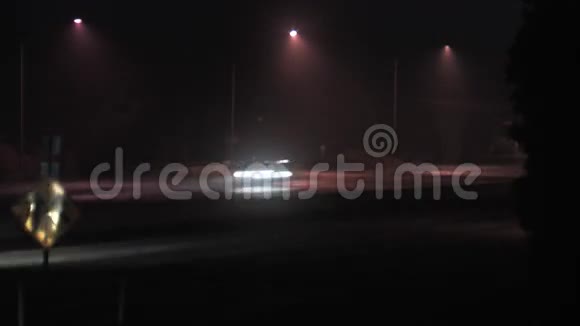 在福格HD的夜间交通视频的预览图