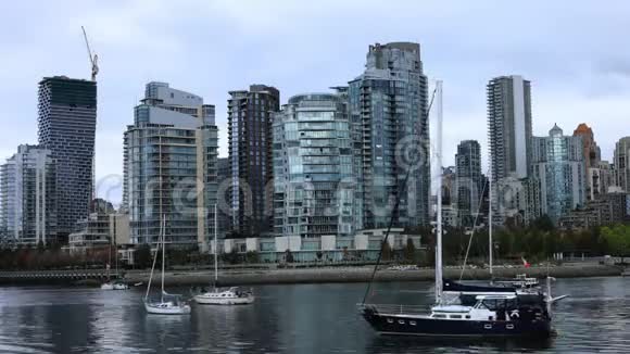 时间推移摩天大楼在温哥华加拿大4K视频的预览图