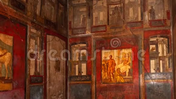 庞贝世界上保存最好的考古遗址意大利家中内墙的壁画因火山爆发而毁视频的预览图