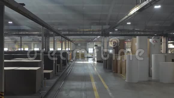 工厂生产车间设备及产品视频的预览图