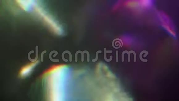 光滑的彩虹背景很漂亮的光线泄露了光随机闪4kProres视频的预览图