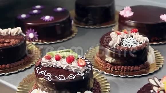 装饰蛋糕视频的预览图