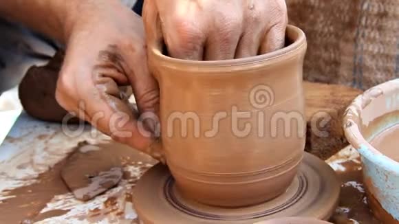 陶器粘土制品的制造工艺视频的预览图