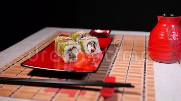 日本寿司二人盘动视频的预览图