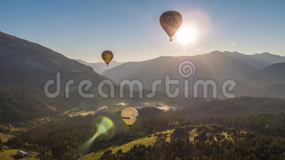 瑞士热气球村视频的预览图