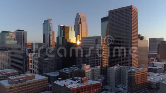 明尼阿波利斯市中心日落城景视频的预览图