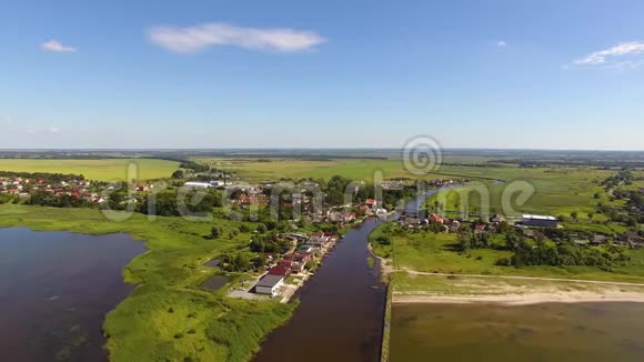 加里宁格勒海湾俯视图视频的预览图