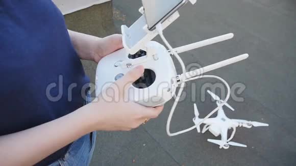 无人机启动发动机视频的预览图