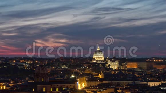 日落黄昏阿尔塔德拉帕特里亚屋顶观景点梵蒂冈罗西利卡全景4k时间流逝意大利视频的预览图