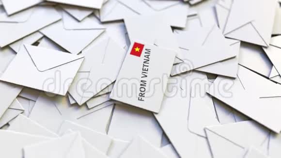 信封与越南文字在一堆其他信封国际邮件相关概念三维动画视频的预览图