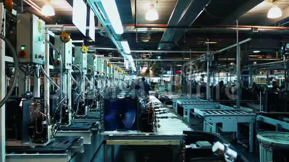 工厂仓库自动化生产线视频的预览图