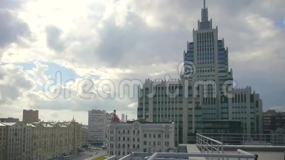 莫斯科市中心新办公楼视频的预览图