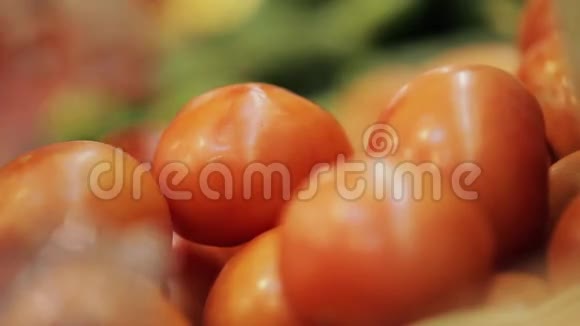 市场展示的番茄视频的预览图