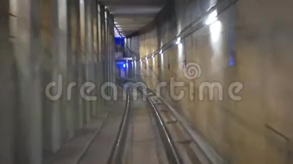 地铁隧道速度列车视频的预览图
