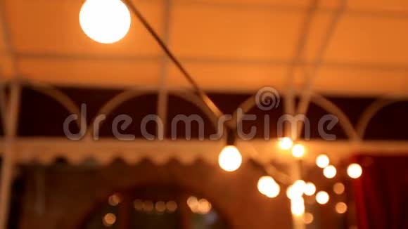 室内设计装饰照明餐厅的荧光灯视频的预览图