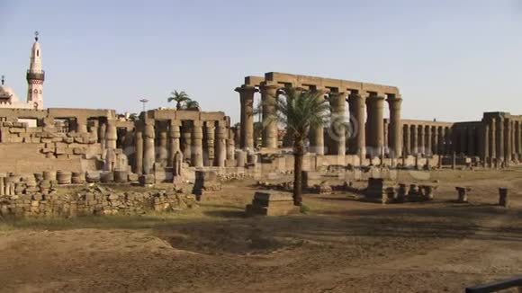 卢克索神庙的翻拍视频的预览图
