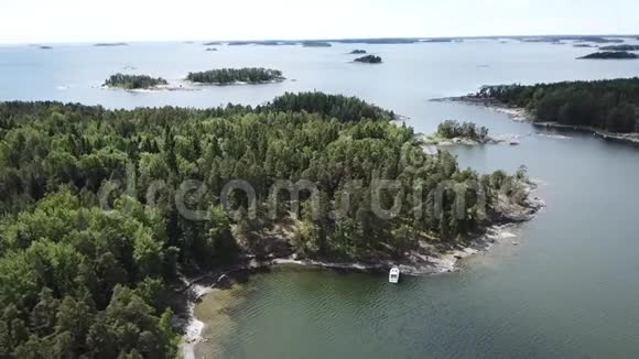 芬兰海湾群岛的夏日视频的预览图