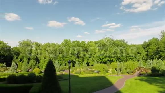 宅基地公园Mezhyhiria视频的预览图
