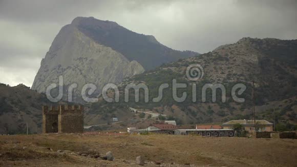 从热那亚要塞出发的索科尔山视频的预览图