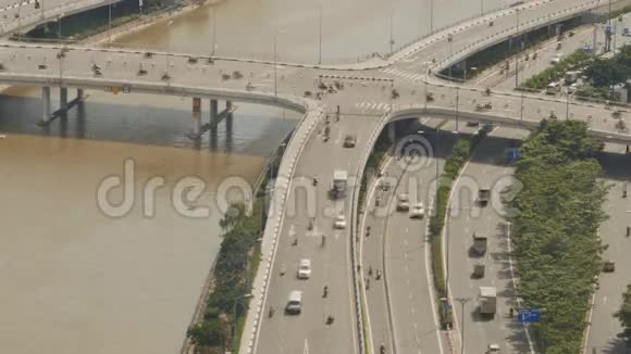 大桥跨越西贡河从道路交通时光流逝视频的预览图