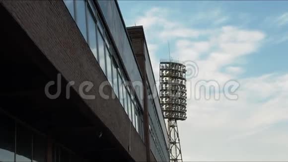 体育场的泛光灯视频的预览图