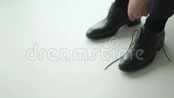 人系专利皮鞋视频的预览图