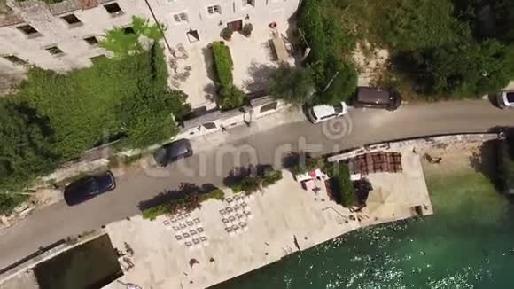 在黑山科托湾码头举行婚礼航空摄影视频的预览图