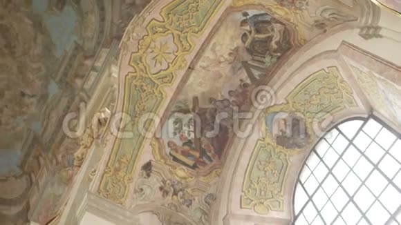 教堂金库的美丽壁画视频的预览图