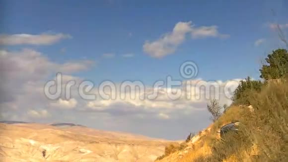 Jehuda沙漠丘陵的全景天际线视频的预览图