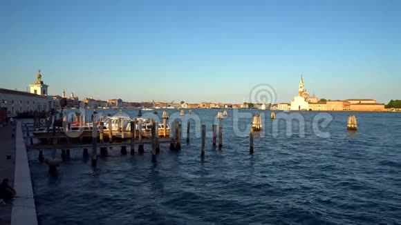 意大利威尼斯2018年8月16日观圣乔治马吉奥尔威尼斯风景视频的预览图