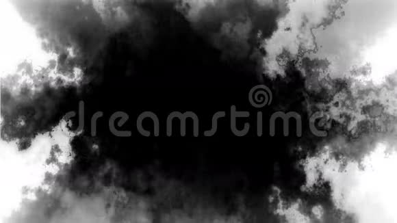 抽象的黑烟云循环在白色视频的预览图