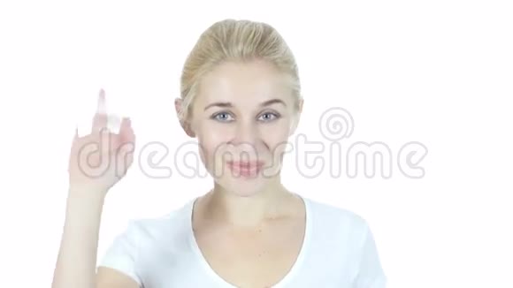 Skype女人在线视频聊天白色背景年轻视频的预览图
