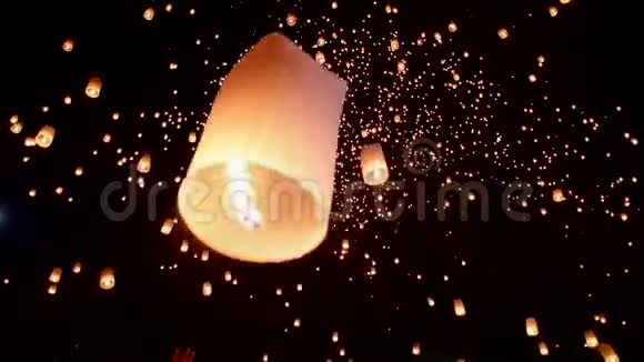 4KSky灯笼庆祝活动彭兰南朝迈泰国视频的预览图