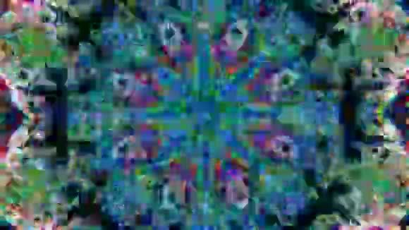 迷幻的圆形万花筒五彩缤纷的粒子冥想表演视频的预览图
