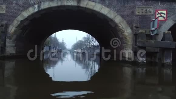 运河桥景视频的预览图
