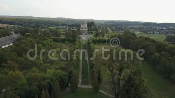 城堡的无人机图片视频的预览图