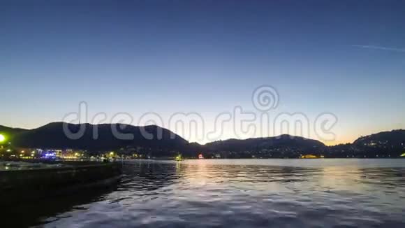 傍晚意大利科莫湖风景如画视频的预览图