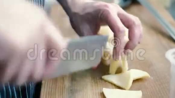 餐厅厨师切菜4K视频的预览图