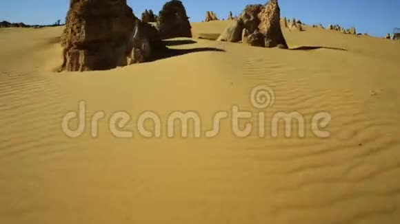 尖顶沙漠天线视频的预览图