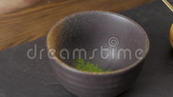 日本传统茶道视频的预览图