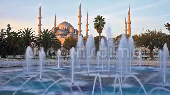 苏丹艾哈迈德清真寺蓝色清真寺土耳其伊斯坦布尔视频的预览图