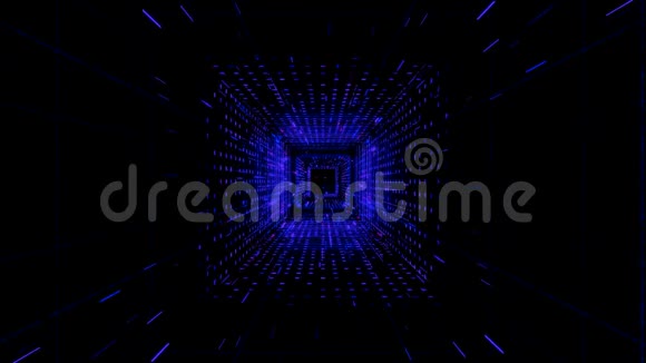 美丽的抽象紫色方形隧道光线在黑色背景上快速移动无缝环路动画移动视频的预览图