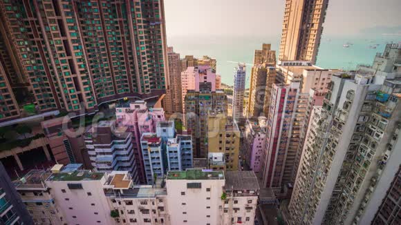 日落光香港大厦屋顶生活街区全景4k时间流逝中国视频的预览图