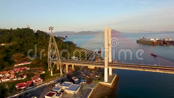 在韩国约苏约兰南多亚洲的缆车和丽豪斯的空中景观视频的预览图