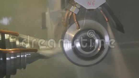 强喷水机冷却工艺视频的预览图