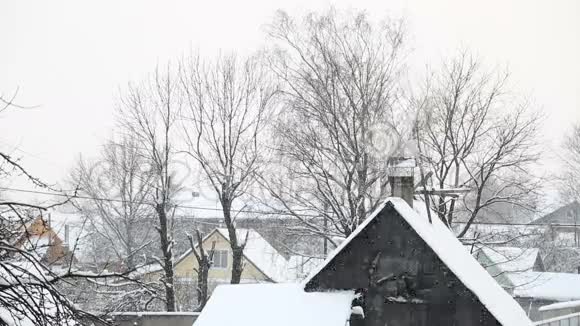 澡堂村下的雪视频的预览图