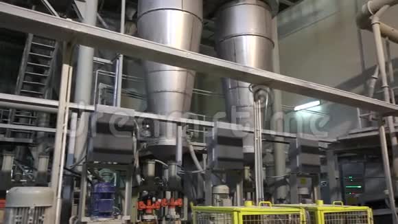 工业内部现代工厂现代工厂内部加工厂全景图视频的预览图
